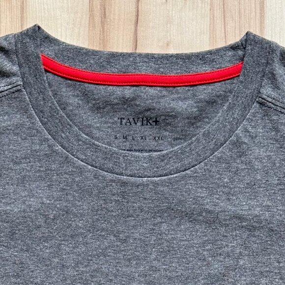 Men's Bundle of Short Sleeve Knit Tops - Picture 3 of 11